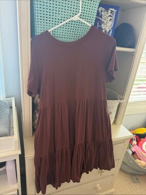 Old Navy Burgundy Tiered Midi Dress
